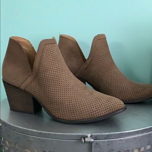 Steve Madden Booties